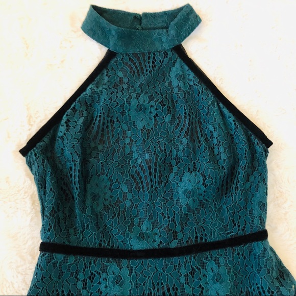 Lulus dark green formal dress from current season! - Picture 4 of 8